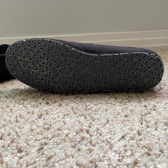 Tom’s Alpargata slipper - 8 M US - Picture 5 of 6